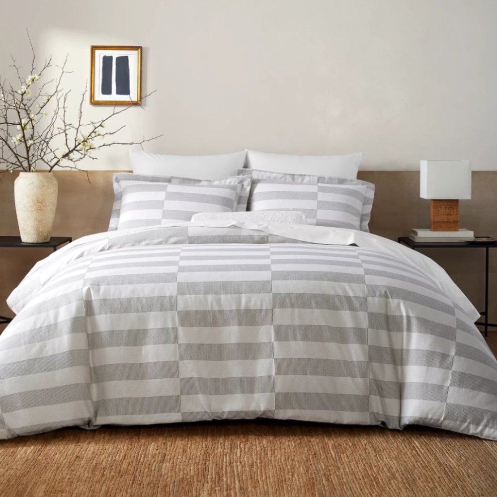 Nate Home Broken Dobby Stripe FULL / QUEEN Duvet Cover & Shams Set Pearl / Black